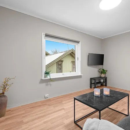 Leilighet Sentral Og Moderne 2br I - P *